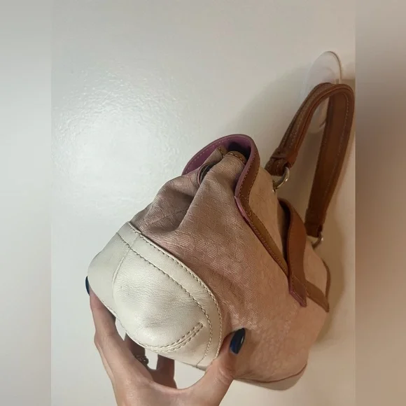 バッグ Coach Soho Signature Shoulder Bag y2k Y2K Coach Cream Pink & Tan Large Soho Shoulder Bag In Signature C